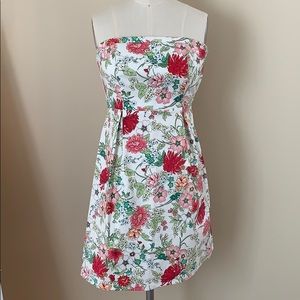 Old Navy Floral Strapless Dress